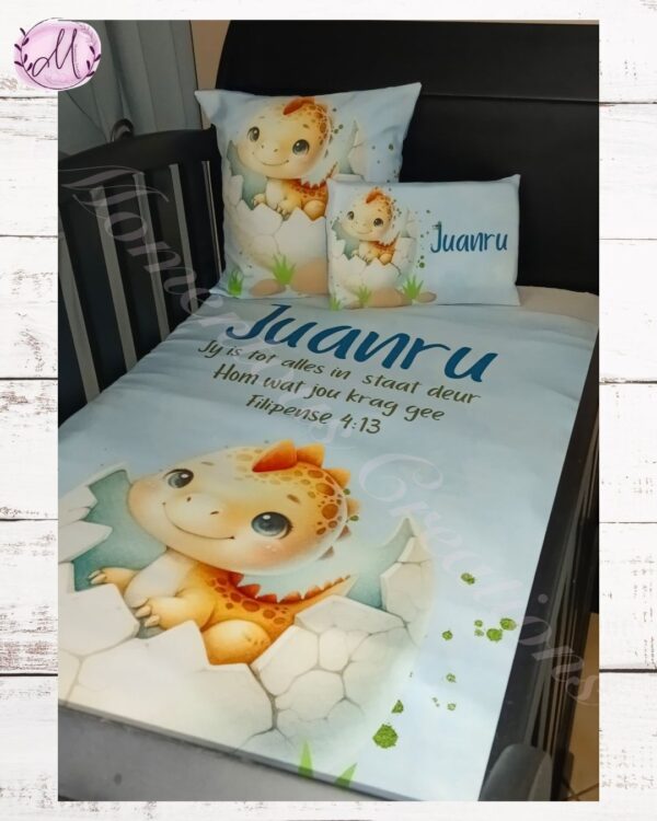 Blue Dinosaur Baby Duvet Set - Image 17