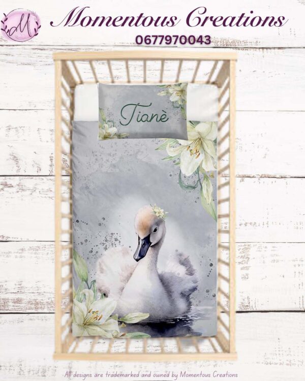 Dreamy Swan Baby Duvet Set - Image 9