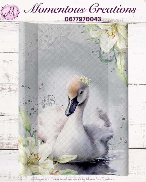 Dreamy Swan Baby Duvet Set - Image 2