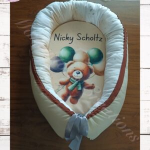 Brown bear baby nest